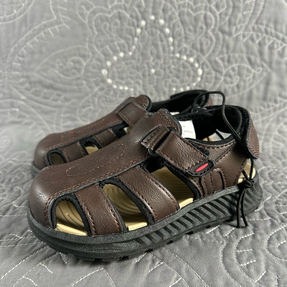 Thereabouts Toddler Boys Brown Lil Flow Strap Sandals NWT Size baby/toddler 5